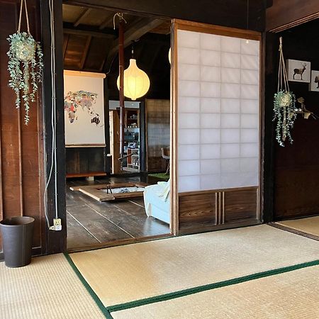 Guesthouse Boro-Ya Otoyocho Экстерьер фото